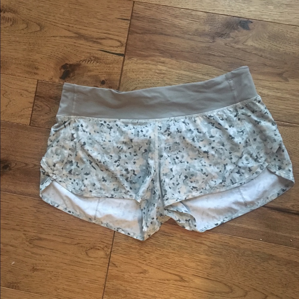 Lululemon speed shorts size 8